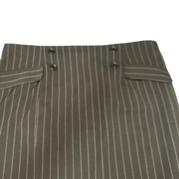 Spiegel Black Pinstriped Skirt,‎ EUC Size 20W. - Picture 4 of 7